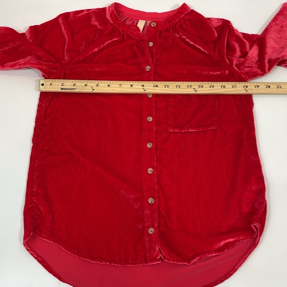 Pilcro Red Velvet Top Blouse Size XS Button Down EUC - Picture 5 of 9